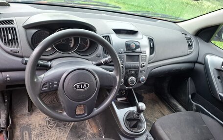 KIA Cerato III, 2010 год, 200 000 рублей, 4 фотография