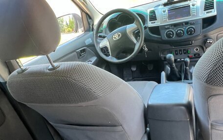 Toyota Hilux VII, 2013 год, 3 450 000 рублей, 24 фотография