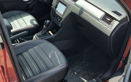 Skoda Rapid I, 2014 год, 900 000 рублей, 7 фотография