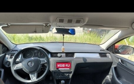 Skoda Rapid I, 2014 год, 900 000 рублей, 8 фотография