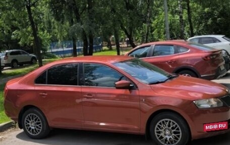 Skoda Rapid I, 2014 год, 900 000 рублей, 2 фотография