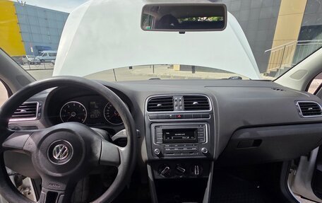 Volkswagen Polo VI (EU Market), 2012 год, 420 000 рублей, 19 фотография