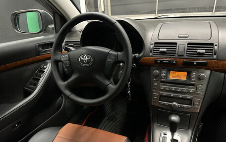 Toyota Avensis III рестайлинг, 2008 год, 990 000 рублей, 14 фотография