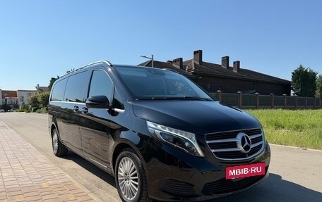 Mercedes-Benz V-Класс, 2018 год, 3 300 000 рублей, 3 фотография