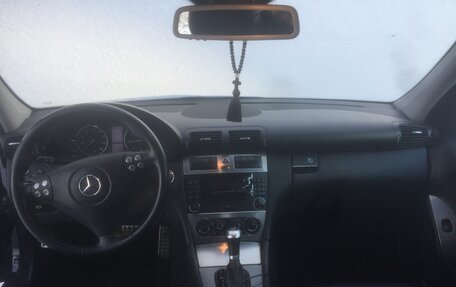 Mercedes-Benz C-Класс, 2005 год, 630 000 рублей, 7 фотография