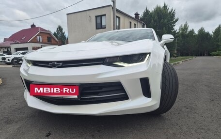 Chevrolet Camaro VI, 2016 год, 2 680 000 рублей, 7 фотография