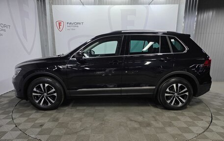 Volkswagen Tiguan II, 2019 год, 3 050 000 рублей, 5 фотография