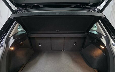 Volkswagen Tiguan II, 2019 год, 3 050 000 рублей, 18 фотография
