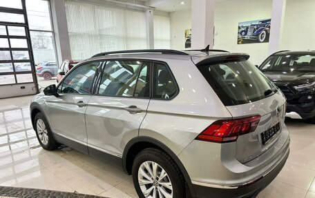 Volkswagen Tiguan II, 2021 год, 4 380 000 рублей, 5 фотография