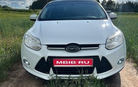 Ford Focus III, 2013 год, 810 000 рублей, 2 фотография