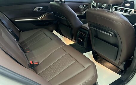 BMW 3 серия, 2022 год, 2 950 000 рублей, 21 фотография