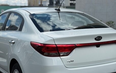 KIA Rio IV, 2018 год, 1 415 000 рублей, 8 фотография