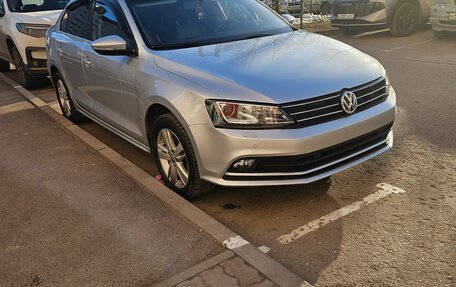 Volkswagen Jetta VI, 2015 год, 1 300 000 рублей, 2 фотография