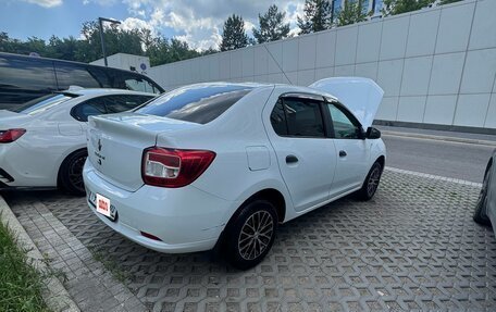Renault Logan II, 2014 год, 850 000 рублей, 2 фотография