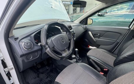 Renault Logan II, 2014 год, 850 000 рублей, 3 фотография