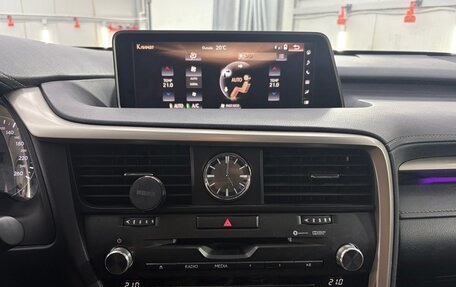 Lexus RX IV рестайлинг, 2018 год, 3 500 000 рублей, 15 фотография