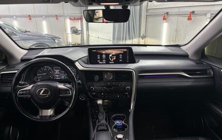 Lexus RX IV рестайлинг, 2018 год, 3 500 000 рублей, 13 фотография