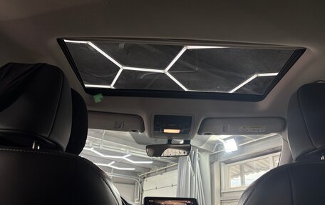 Lexus RX IV рестайлинг, 2018 год, 3 500 000 рублей, 14 фотография