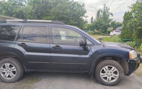 Mitsubishi Endeavor, 2004 год, 430 000 рублей, 2 фотография