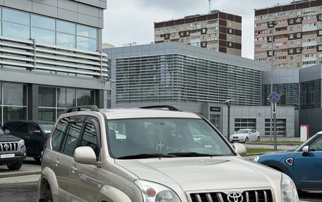 Toyota Land Cruiser Prado 120 рестайлинг, 2008 год, 2 650 000 рублей, 3 фотография