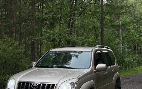 Toyota Land Cruiser Prado 120 рестайлинг, 2008 год, 2 650 000 рублей, 12 фотография