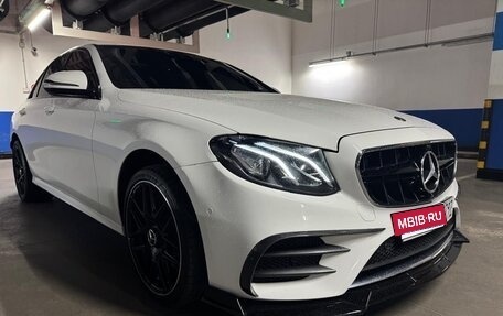 Mercedes-Benz E-Класс, 2019 год, 3 500 000 рублей, 2 фотография