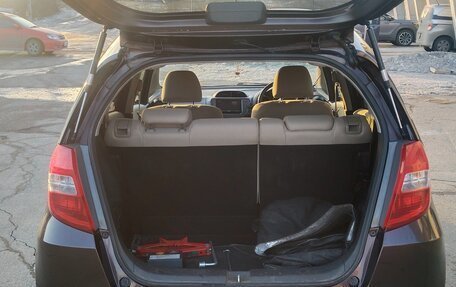 Honda Fit III, 2010 год, 720 000 рублей, 4 фотография