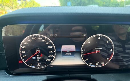 Mercedes-Benz CLS, 2018 год, 4 999 999 рублей, 11 фотография