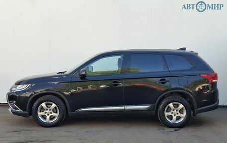 Mitsubishi Outlander III рестайлинг 3, 2017 год, 1 800 000 рублей, 8 фотография