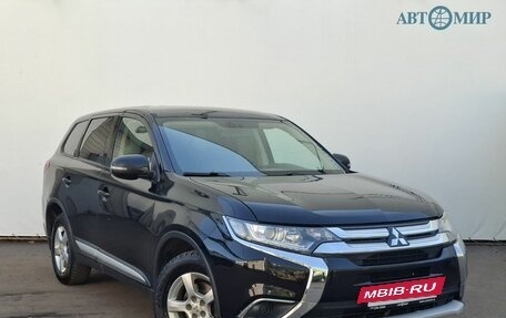 Mitsubishi Outlander III рестайлинг 3, 2017 год, 1 800 000 рублей, 3 фотография