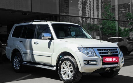Mitsubishi Pajero IV, 2019 год, 3 890 000 рублей, 3 фотография
