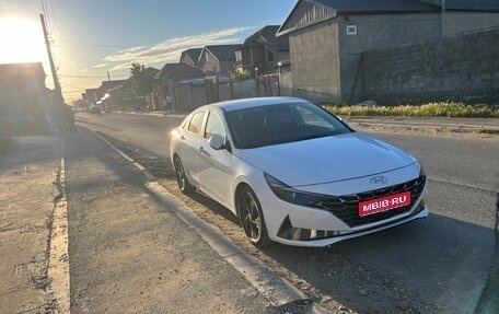 Hyundai Avante, 2022 год, 1 620 000 рублей, 1 фотография