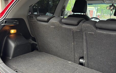 Toyota Yaris III рестайлинг, 2008 год, 550 000 рублей, 6 фотография