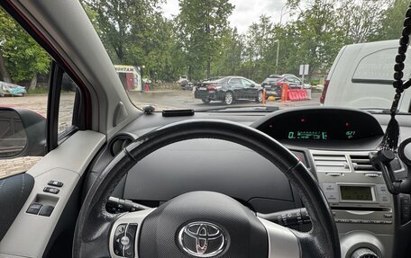 Toyota Yaris III рестайлинг, 2008 год, 550 000 рублей, 9 фотография