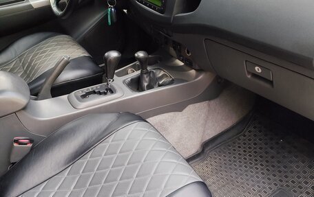 Toyota Hilux VII, 2012 год, 2 350 000 рублей, 4 фотография