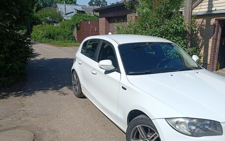 BMW 1 серия, 2011 год, 690 000 рублей, 3 фотография
