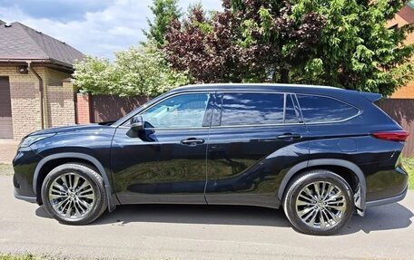 Toyota Highlander, 2025 год, 5 500 000 рублей, 9 фотография