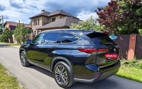 Toyota Highlander, 2025 год, 5 500 000 рублей, 11 фотография