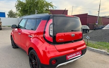 KIA Soul II рестайлинг, 2017 год, 1 540 000 рублей, 6 фотография