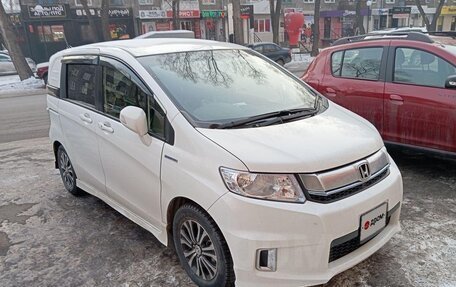 Honda Freed I, 2015 год, 1 325 000 рублей, 9 фотография