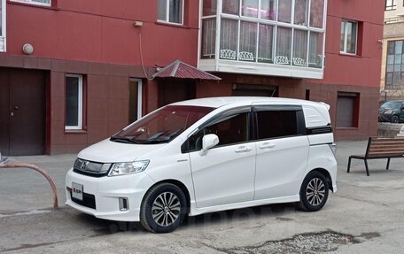 Honda Freed I, 2015 год, 1 325 000 рублей, 11 фотография