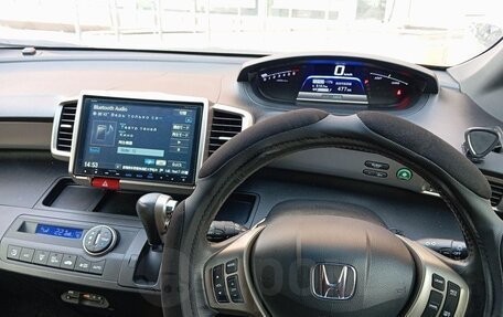 Honda Freed I, 2015 год, 1 325 000 рублей, 25 фотография