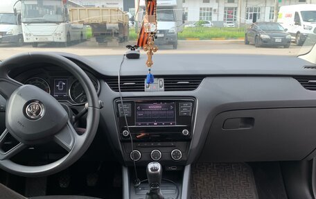 Skoda Octavia, 2018 год, 1 650 000 рублей, 5 фотография