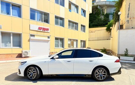 BMW 5 серия, 2023 год, 7 200 000 рублей, 10 фотография