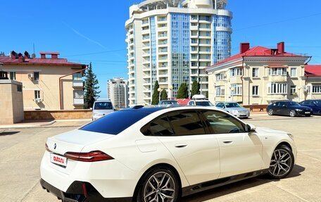 BMW 5 серия, 2023 год, 7 200 000 рублей, 6 фотография