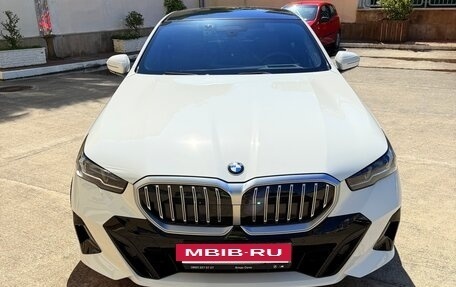 BMW 5 серия, 2023 год, 7 200 000 рублей, 7 фотография
