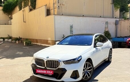 BMW 5 серия, 2023 год, 7 200 000 рублей, 8 фотография