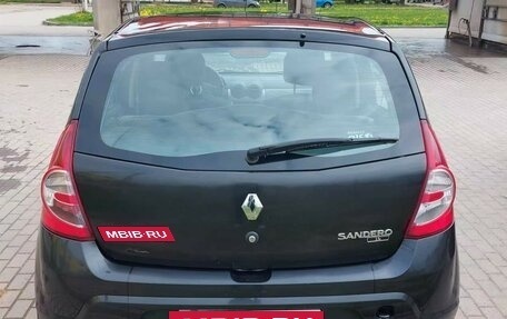 Renault Sandero I, 2011 год, 320 000 рублей, 2 фотография