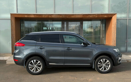 Geely Atlas I, 2019 год, 1 550 000 рублей, 6 фотография