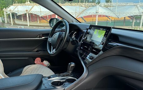Toyota Camry, 2021 год, 3 250 000 рублей, 9 фотография